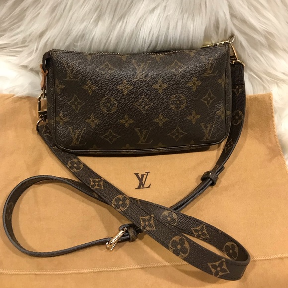 Louis Vuitton Handbags - Authentic Louis Vuitton Pochette #2.8H